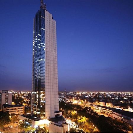 Torre De Cali Plaza Hotel Exterior photo